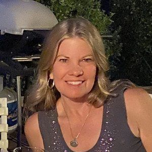 Meet your Posher, Mandy